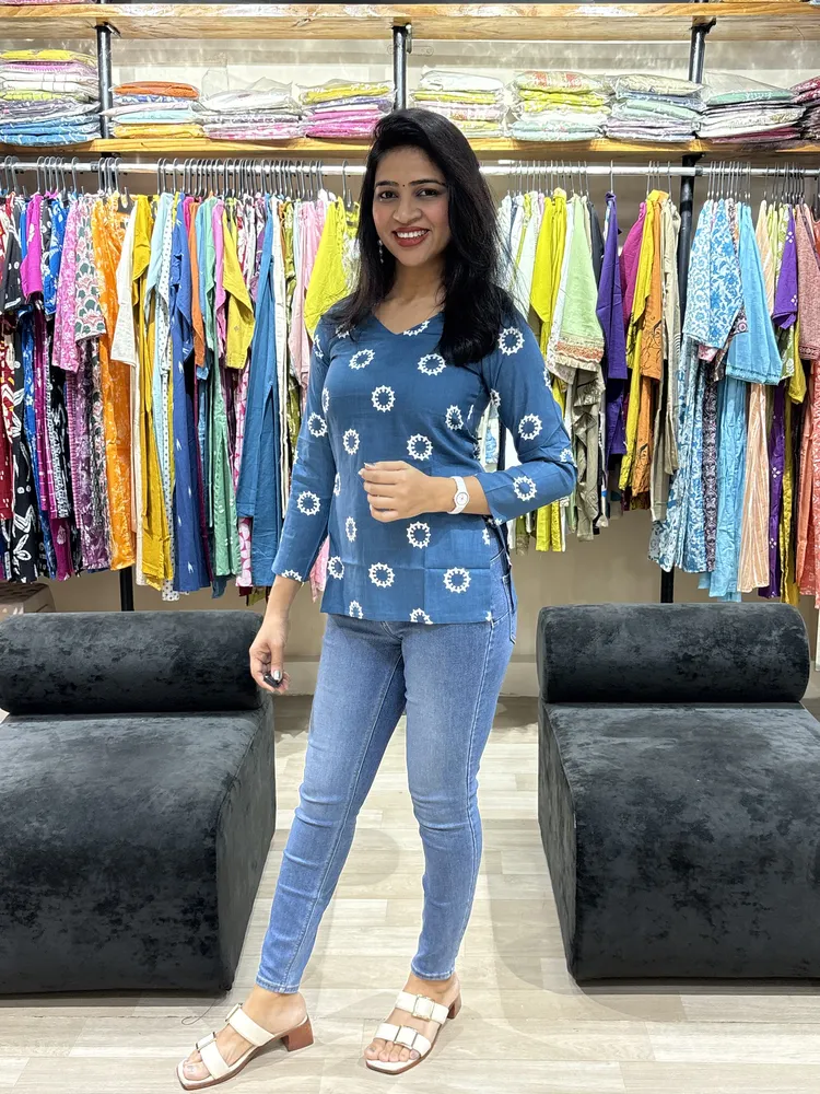 Sunburst Print Casual Cotton Tunic Top_result