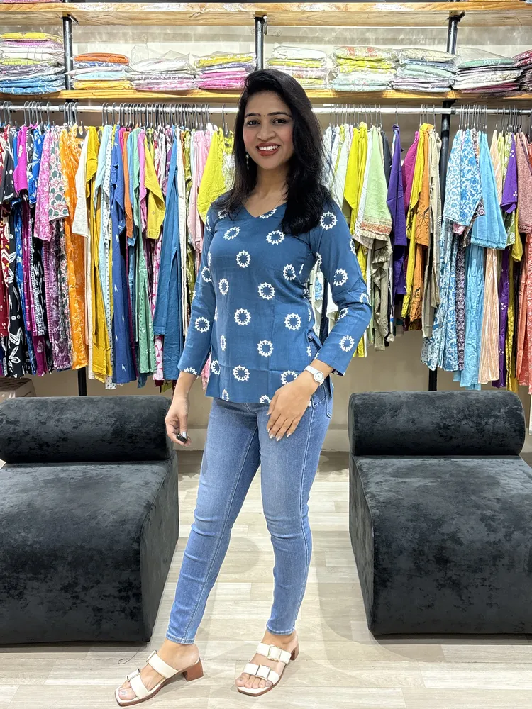 Sunburst Print Casual Cotton Tunic Top_result