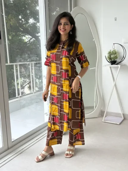 Brown Geometric Printed Cotton Pair Set