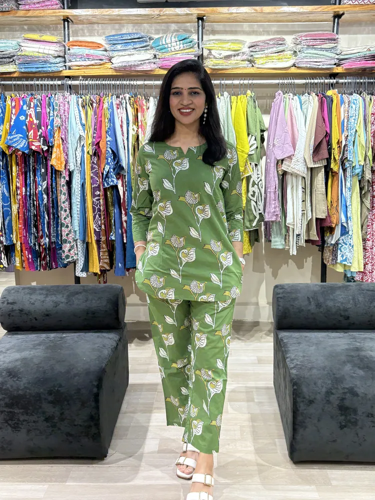 Olive Green Bird Print Co-Ord Set - Image 3