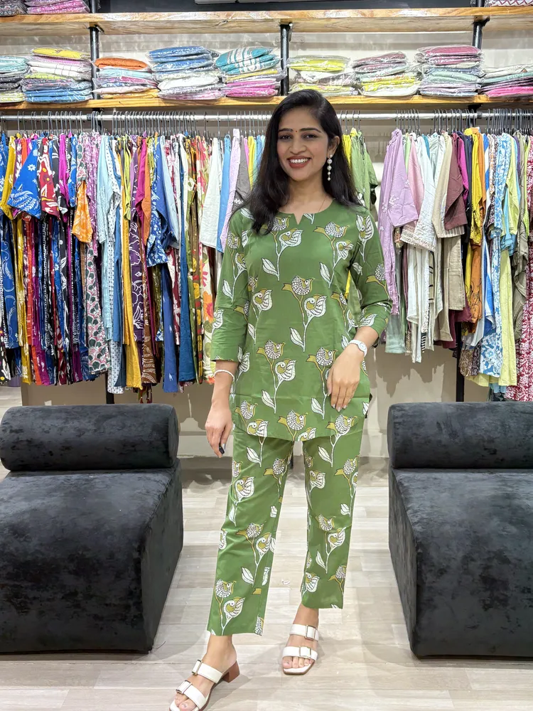 Olive Green Bird Print Co-Ord Set - Image 6